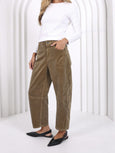 Toni Barrel Cord Jeans - Sage